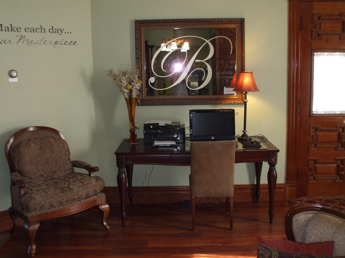 The Bradford InnTowanda エクステリア 写真