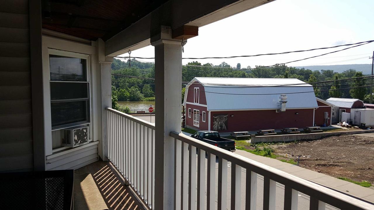 The Bradford InnTowanda エクステリア 写真