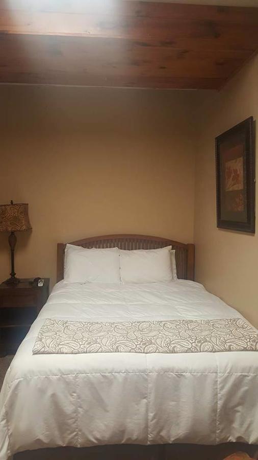 The Bradford InnTowanda エクステリア 写真