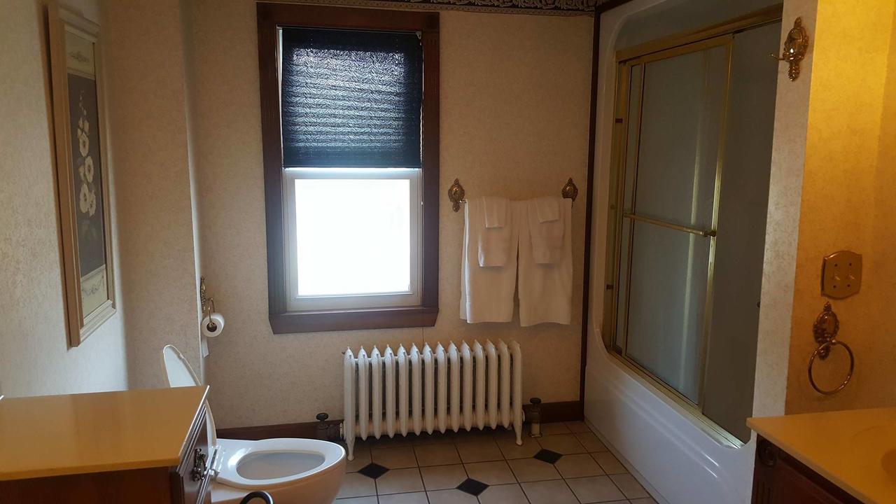 The Bradford InnTowanda エクステリア 写真